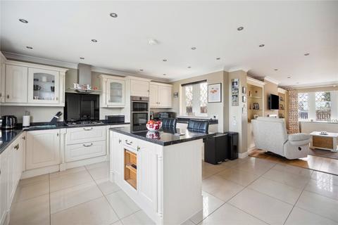 4 bedroom detached house for sale, Wetherby Road, Harrogate, North Yorkshire