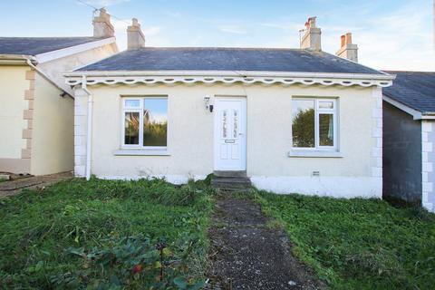 2 bedroom property for sale, 10 Croutes Havilland Cottages, St Peter Port, Guernsey, GY1