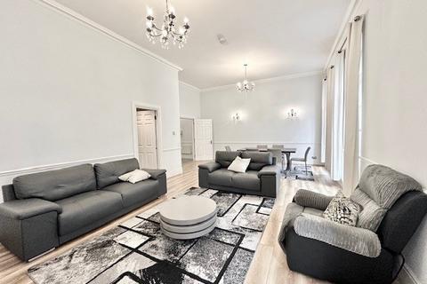 2 bedroom flat to rent, 143 George Street, London W1H