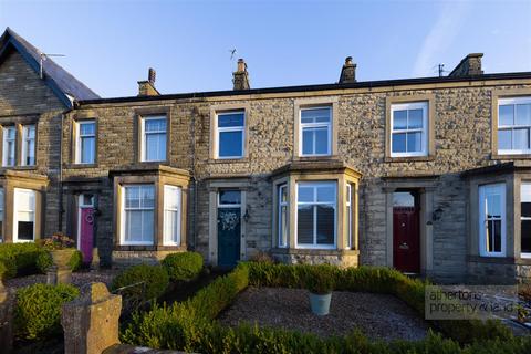 4 bedroom terraced house for sale, Clitheroe Road, Whalley, Ribble Valley