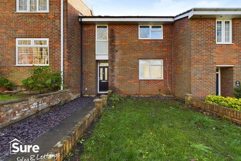 3 bedroom terraced house to rent, East Green, Hemel Hempstead, Hertfordshire, HP3 8AB