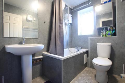 42 Richens Close, Hounslow, TW3 1PL