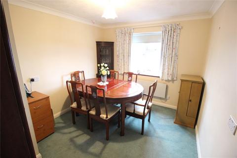 2 bedroom apartment for sale, Grosvenor Court, Gosport Road, Stubbington, Hampshire, PO14