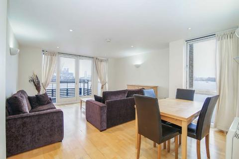 2 bedroom flat to rent, Cold Harbour, London E14