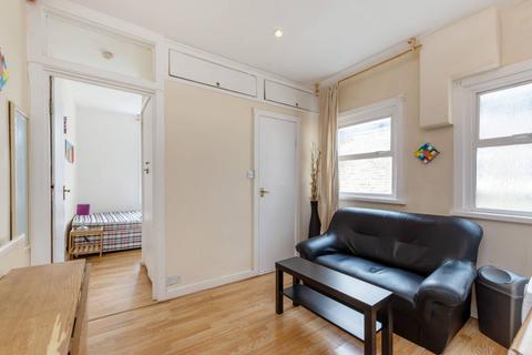 1 bedroom flat to rent, Cathles Road, Clapham South, London, SW12