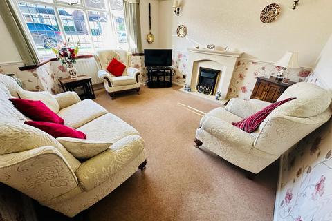41 Cranbourne Avenue, Wolverhampton, WV4 6RJ