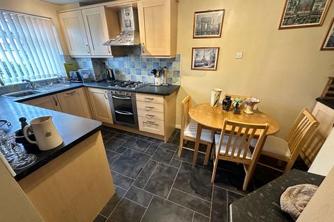 3 bedroom semi-detached house for sale, Catherine Road, Coseley WV14