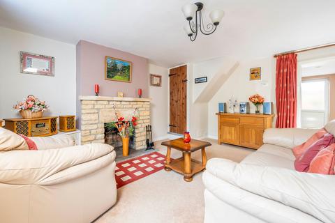 2 bedroom end of terrace house for sale, Hospital Road, Moreton-In-Marsh, GL56