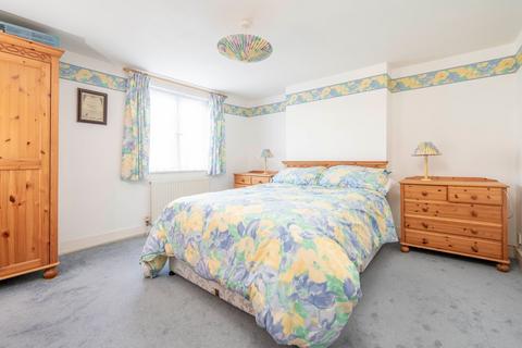 2 bedroom end of terrace house for sale, Hospital Road, Moreton-In-Marsh, GL56