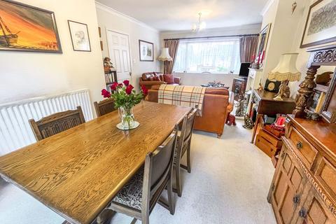 7 Eton Close, Dudley, DY3 1BU