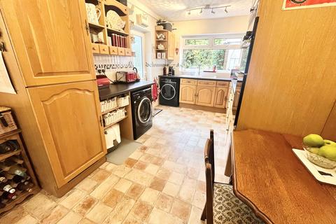 7 Eton Close, Dudley, DY3 1BU