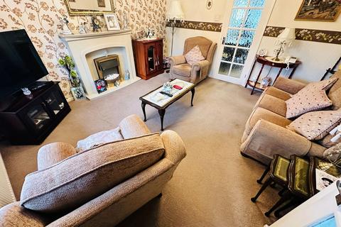 85 Aintree Way, Dudley, DY1 2SL