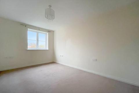 2 bedroom flat to rent, Kings Prospect, Ashford TN24