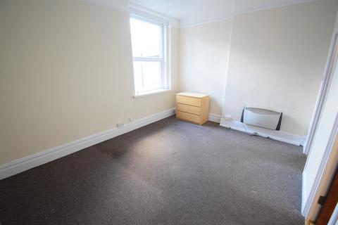 Studio to rent, Cathedral Road, , Cardiff