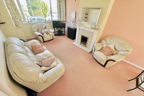 3 bedroom semi-detached house for sale, Camberley Crescent, Wolverhampton WV4