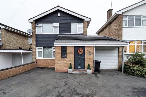 7 Greenacres, Dudley, DY3 3PX