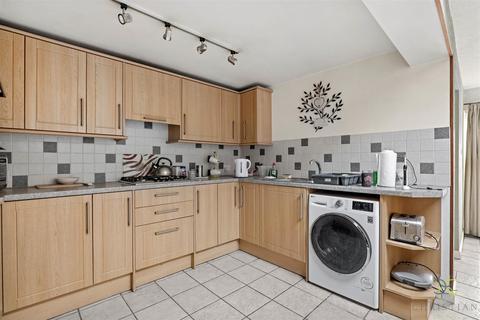 3 bedroom terraced house for sale, Montfort Street, Evesham WR11