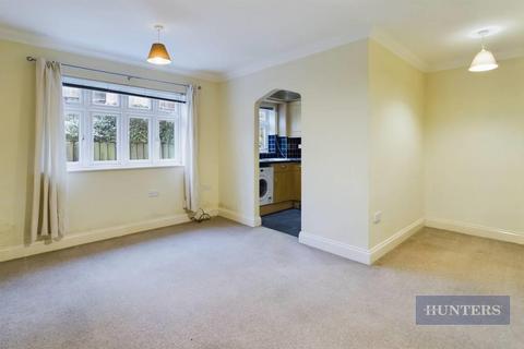 1 bedroom flat to rent, Portswood Road, Southampton