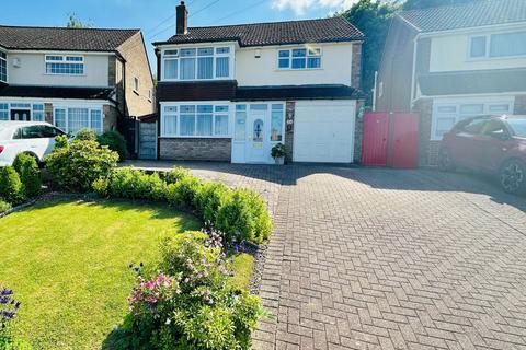 45 Camberley Crescent, Wolverhampton, WV4 6QR