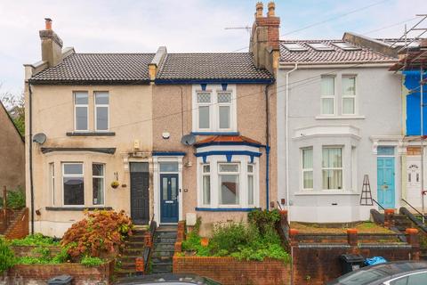 3 bedroom terraced house for sale, Dunkerry Road, Windmill Hill