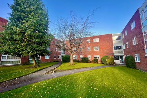 1 bedroom ground floor flat for sale, Aylesby Court, Wilbraham Road, Chorlton