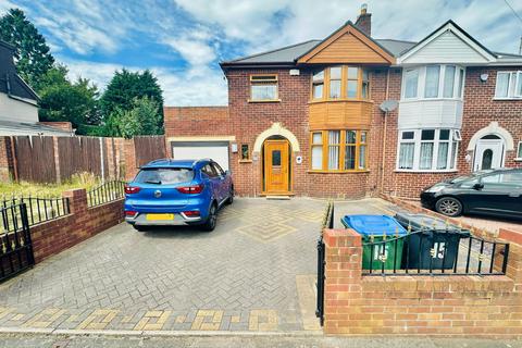 3 bedroom semi-detached house for sale, Bankfield Road, Tipton DY4