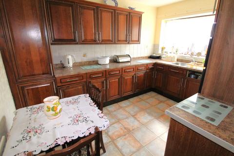 168 Dovedale Road, Wolverhampton, WV4 6RB