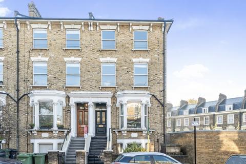 3 bedroom apartment to rent, Lilford Road, London SE5