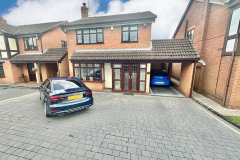 4 bedroom detached house for sale, Caernarvon Way, Dudley DY1