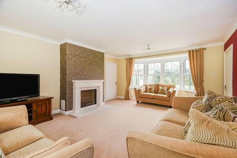 4 bedroom detached bungalow for sale, The Hedges, Church Green, Beverley, HU17 7EU