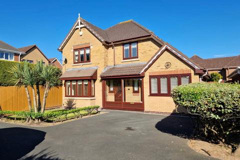 4 bedroom detached house for sale, Standbridge Way, Tipton DY4