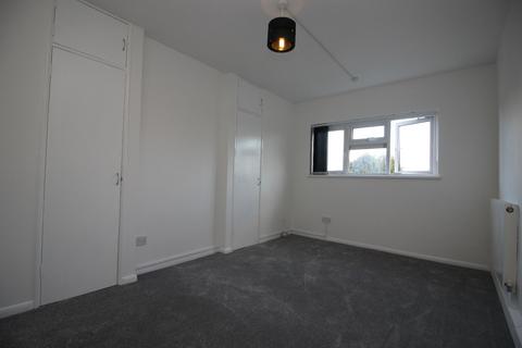 1 bedroom flat to rent, Albert Road Belvedere DA17