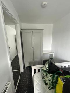 Mixed use to rent, *£150pppw excl bills!* Allington Avenue, Nottingham