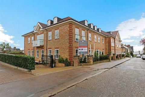 1 bedroom flat to rent, Bournehall Road, Bushey