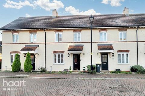 2 bedroom terraced house to rent, Baker Drive, Bedford