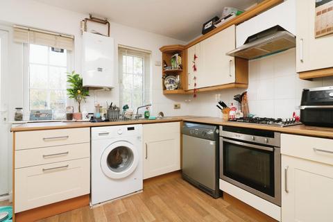 2 bedroom terraced house for sale, Wilkins Grove, Welwyn Garden City, AL8