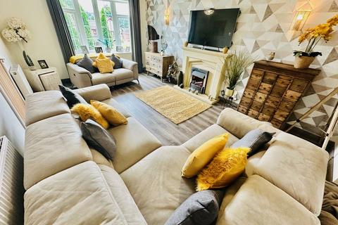 101 Cotwall End Road, Dudley, DY3 3YQ