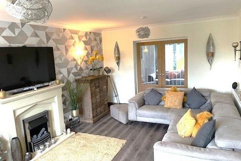 101 Cotwall End Road, Dudley, DY3 3YQ