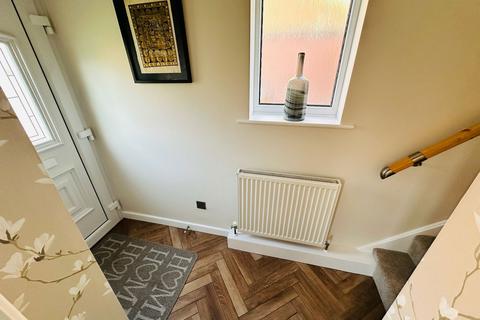 47 Andersleigh Drive, Bilston, WV14 9AY