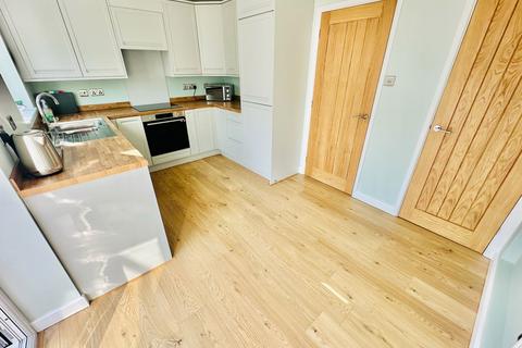 47 Andersleigh Drive, Bilston, WV14 9AY
