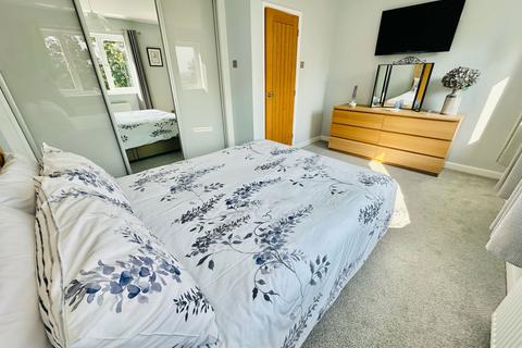 47 Andersleigh Drive, Bilston, WV14 9AY