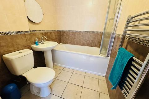 80 Attingham Drive, Dudley, DY1 3HL