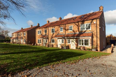 4 bedroom terraced house for sale, Branton Lane, Great Ouseburn, York, North Yorkshire, YO26