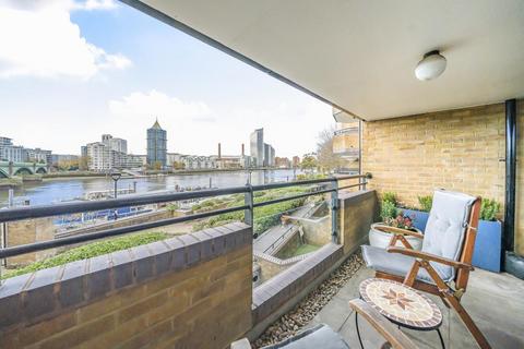 2 bedroom flat for sale, Lombard Road, Battersea