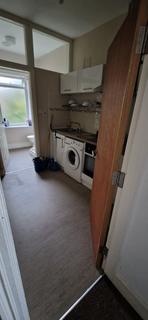 1 bedroom flat to rent, Stratford Road, Hall Green B28