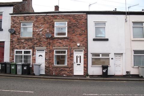 2 bedroom terraced house to rent, Park Lane, Macclesfield SK11