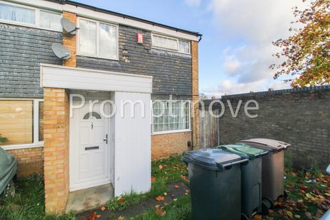 3 bedroom end of terrace house to rent, Erin Close Luton LU4 8ED