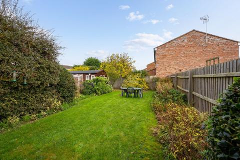 15 Alice Way, Histon, Cambridge, CB24 9YA