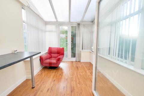 2 bedroom semi-detached house to rent, East Bank Road, Sheffield S2