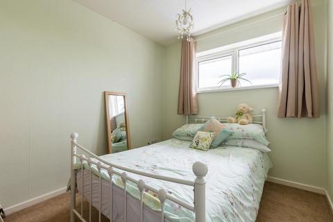 24 Beagle Close, Broughton, Brigg, DN20 0SD
